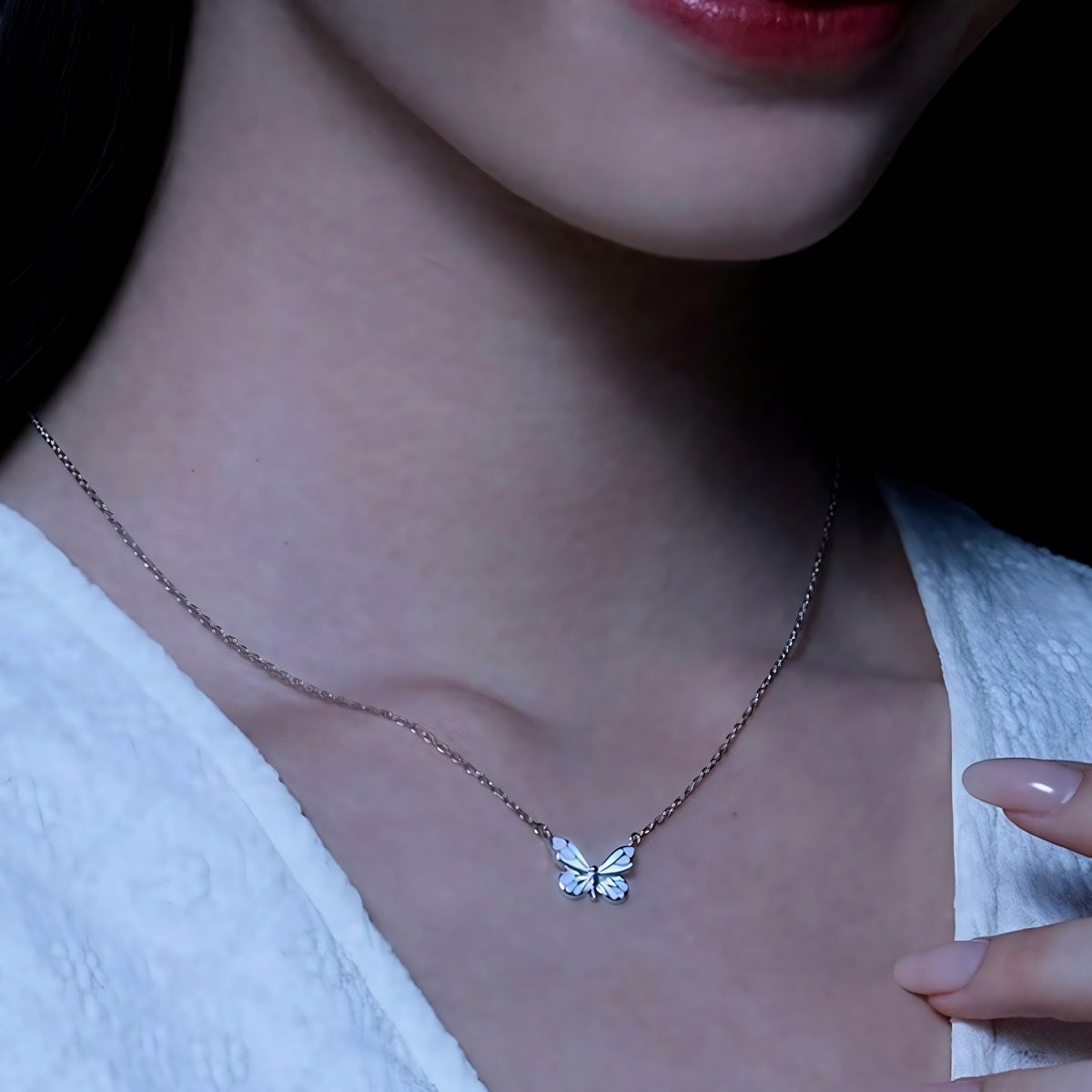 [Limited Edition] Luminous Dream Purple Butterfly Necklace