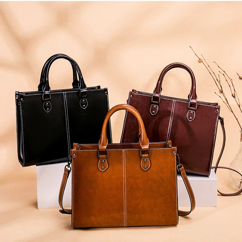 Lisa - Structured shoulder bag